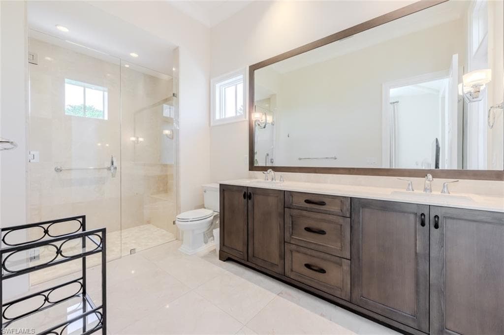 702 BOBWHITE LN-32