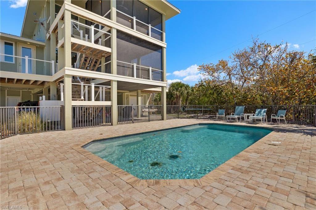 2190 Camino Del Mar DR-42