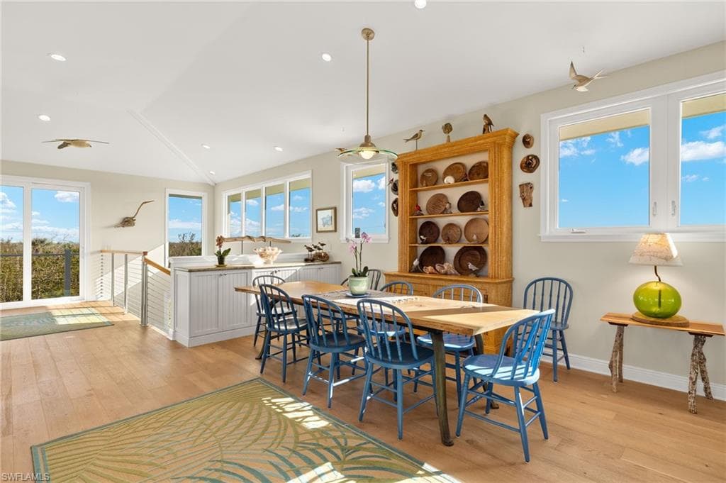 2190 Camino Del Mar DR-10