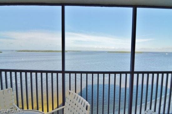 17170 Harbour Point DR 734-17