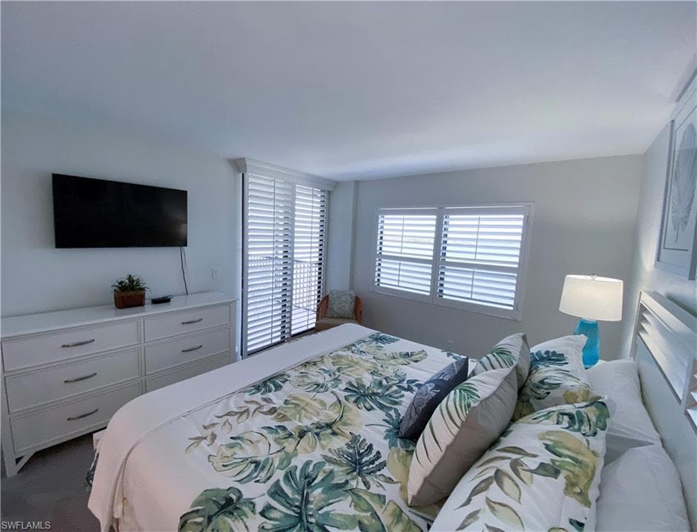 17170 Harbour Point DR 734-11