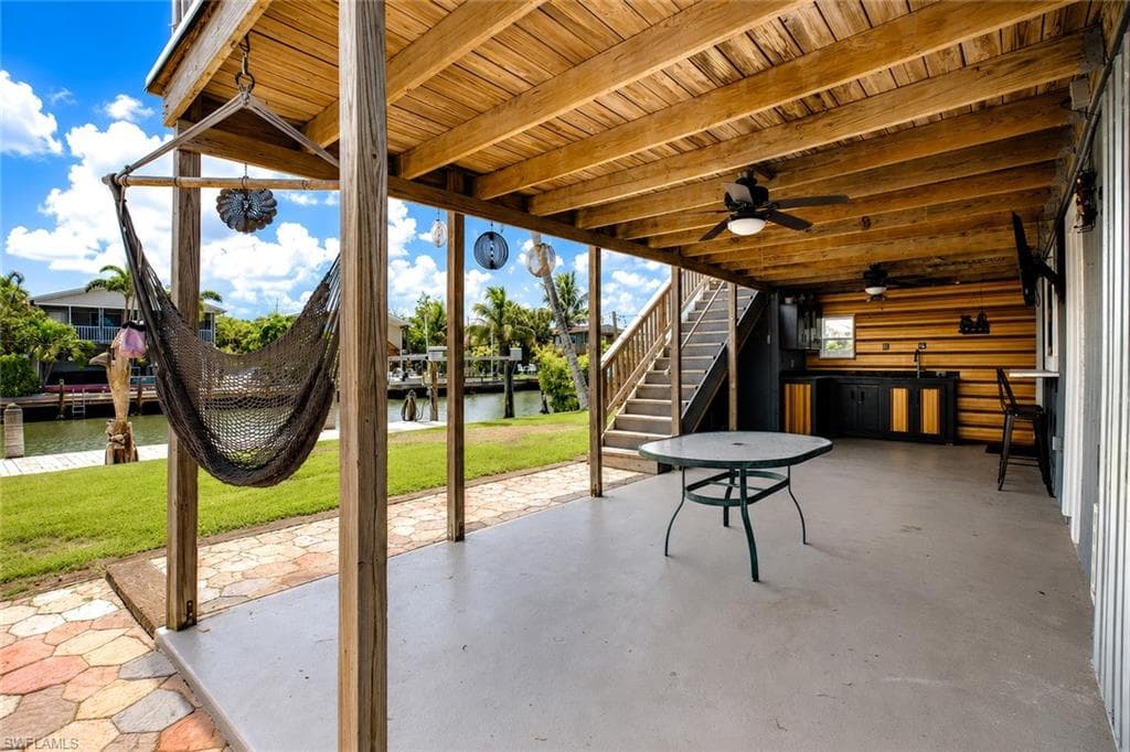 340 Crescent ST-20