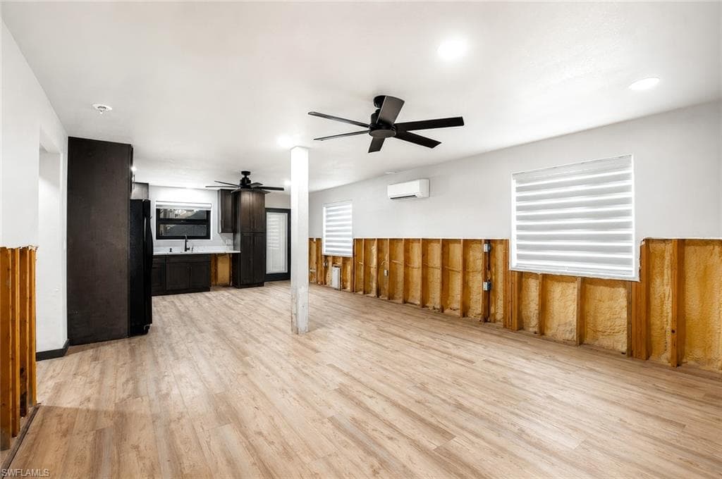 340 Crescent ST-24