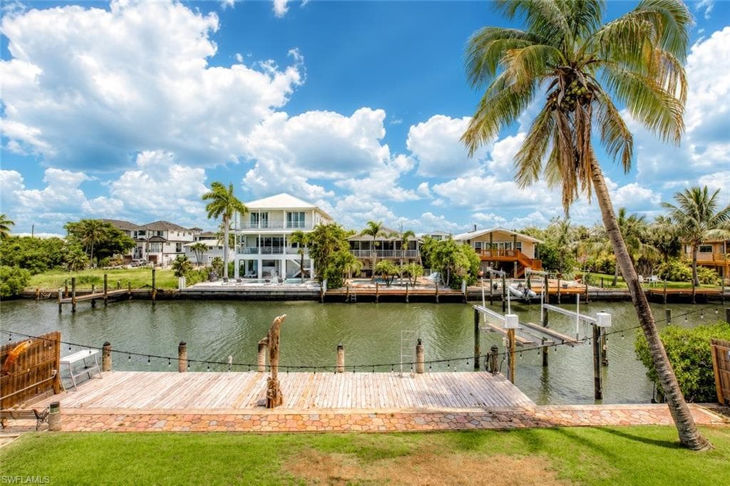 340 Crescent ST-38