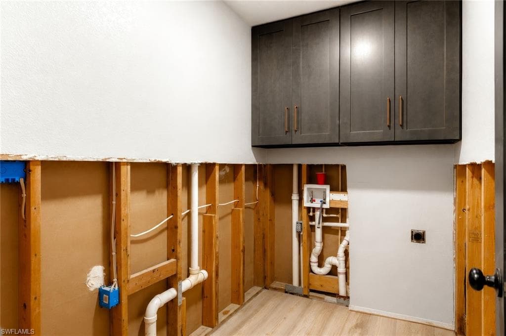 340 Crescent ST-31