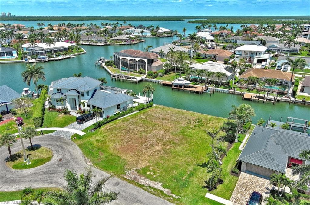 225 Geranium CT-10