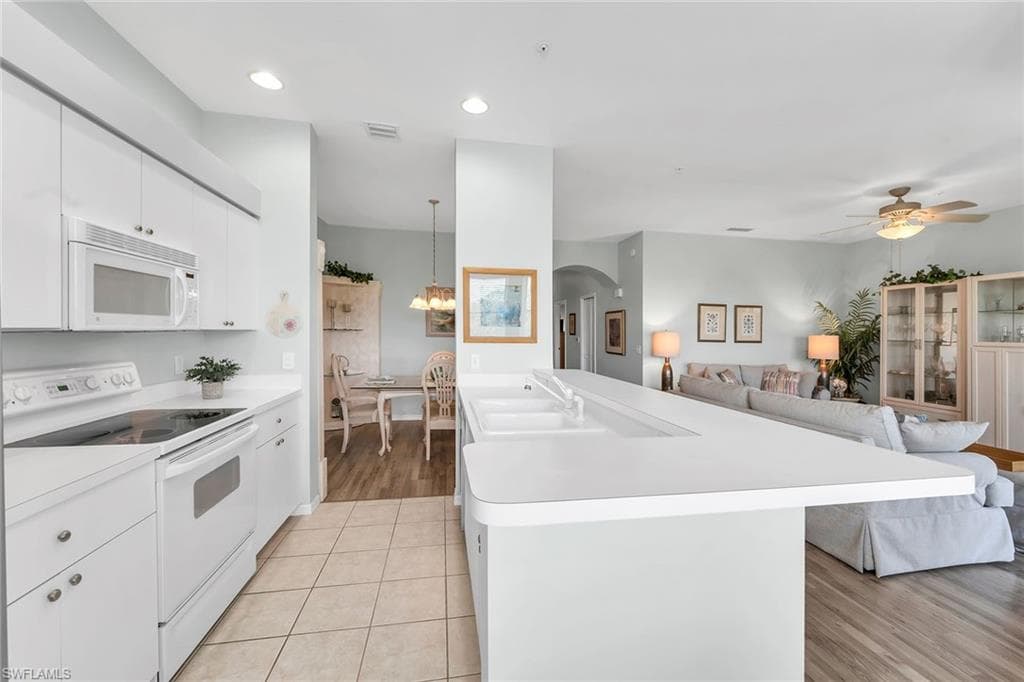 3800 Sawgrass WAY 3142-12