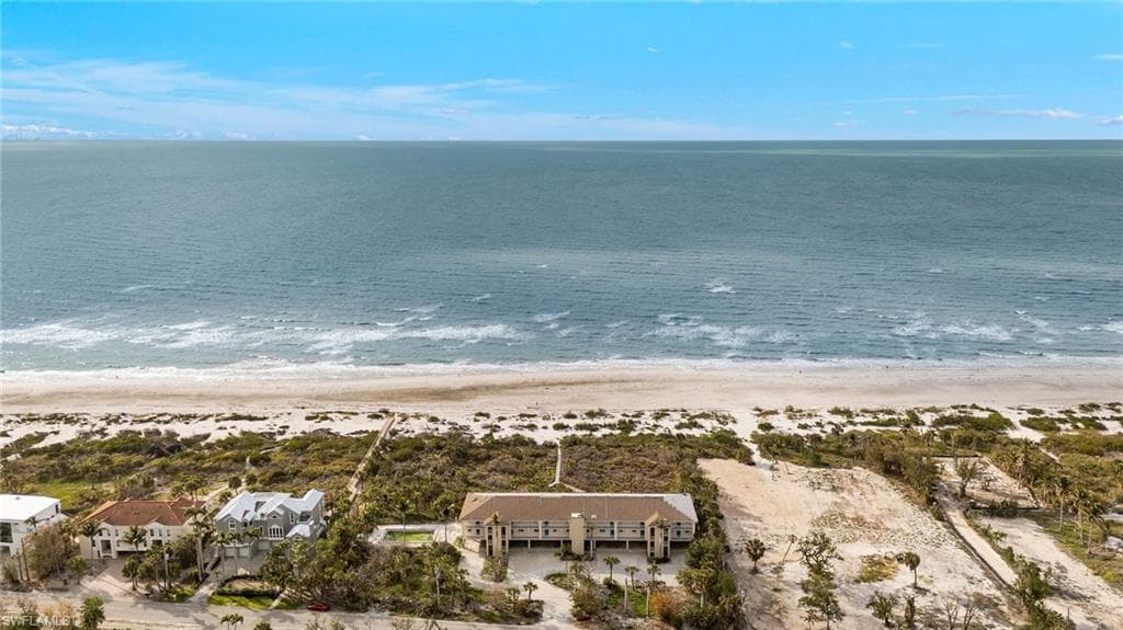 527 E Gulf DR 203-15