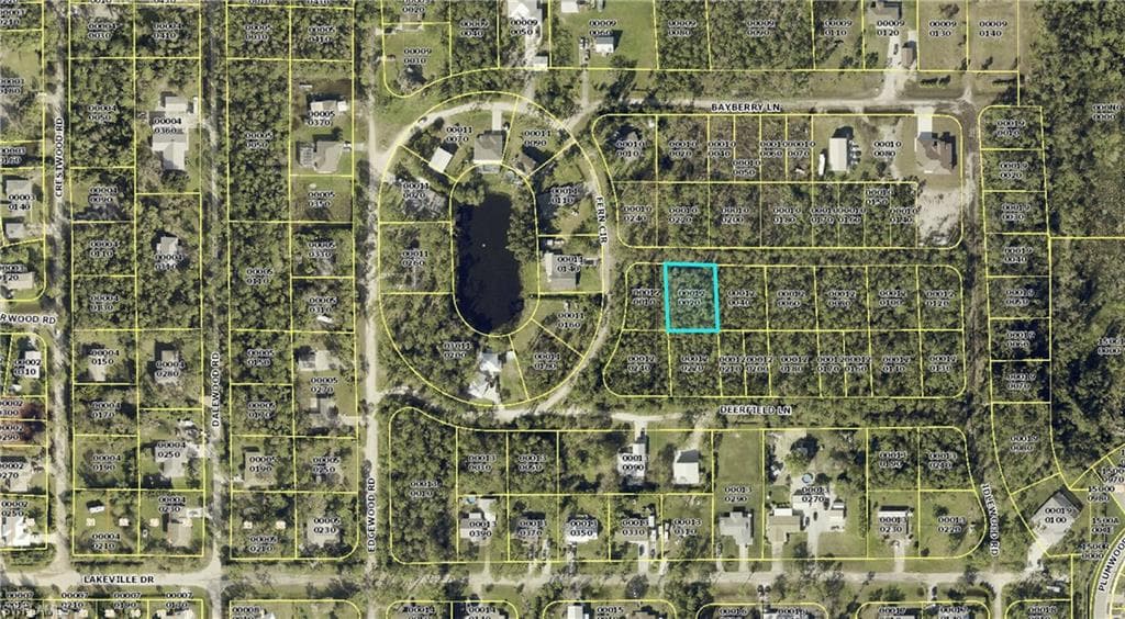 2278 Churchill LN-1