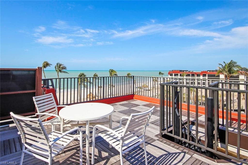 2445 W Gulf DR 43E-4