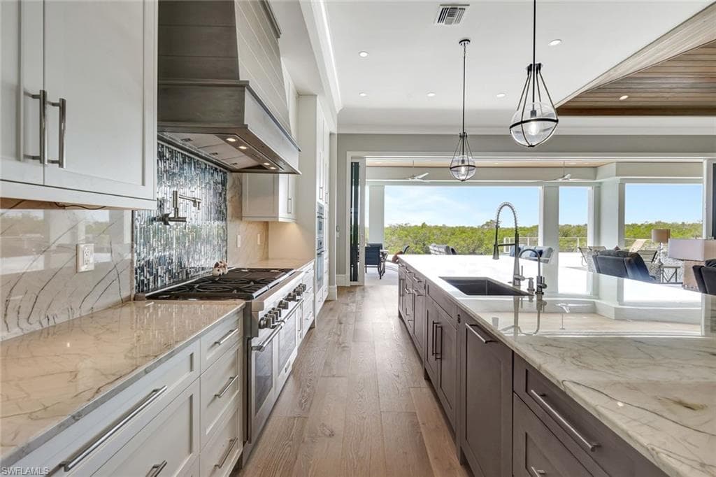 26906 McLaughlin BLVD-12