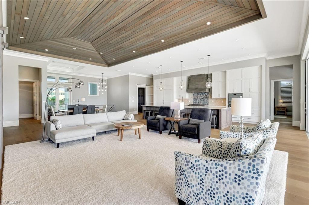 26906 McLaughlin BLVD-14