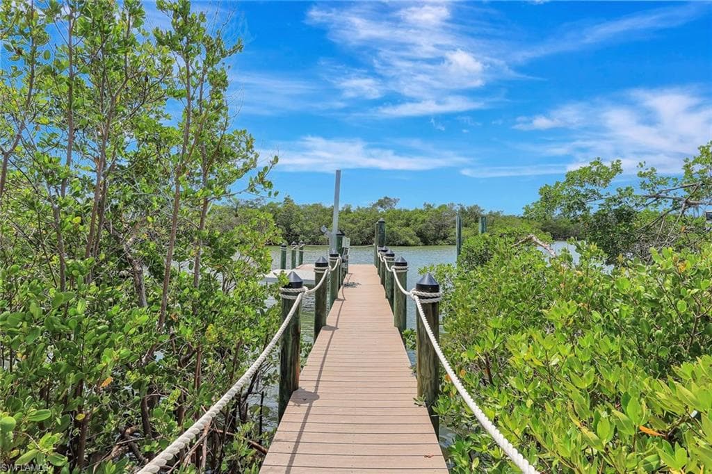 26906 McLaughlin BLVD-41