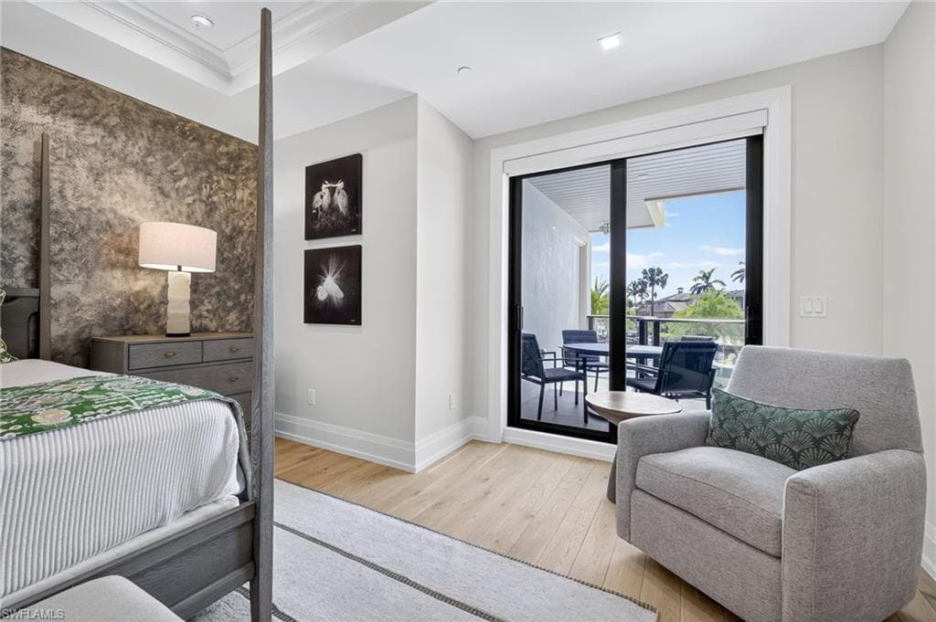 1820 Gulf Shore BLVD N 202-19