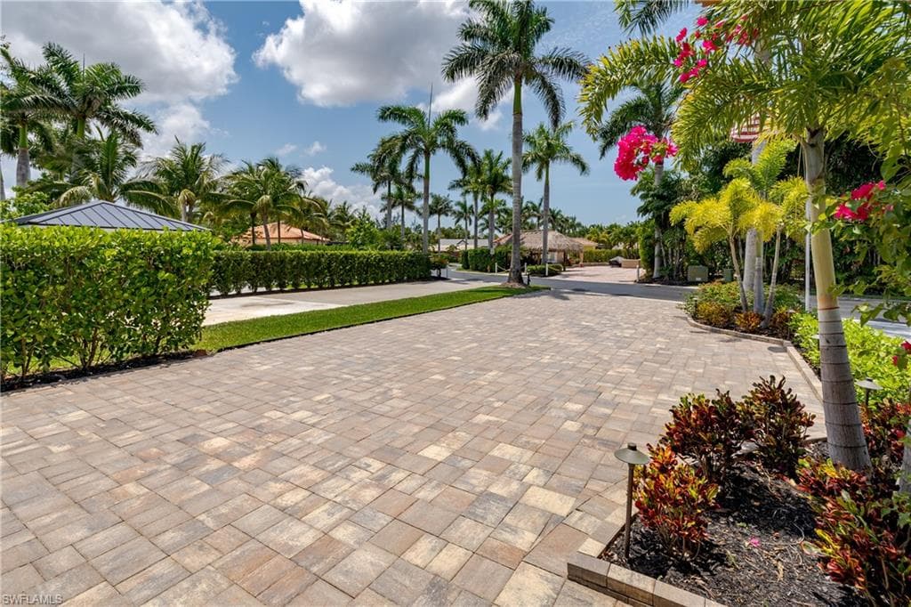 13615 Snook CIR-30