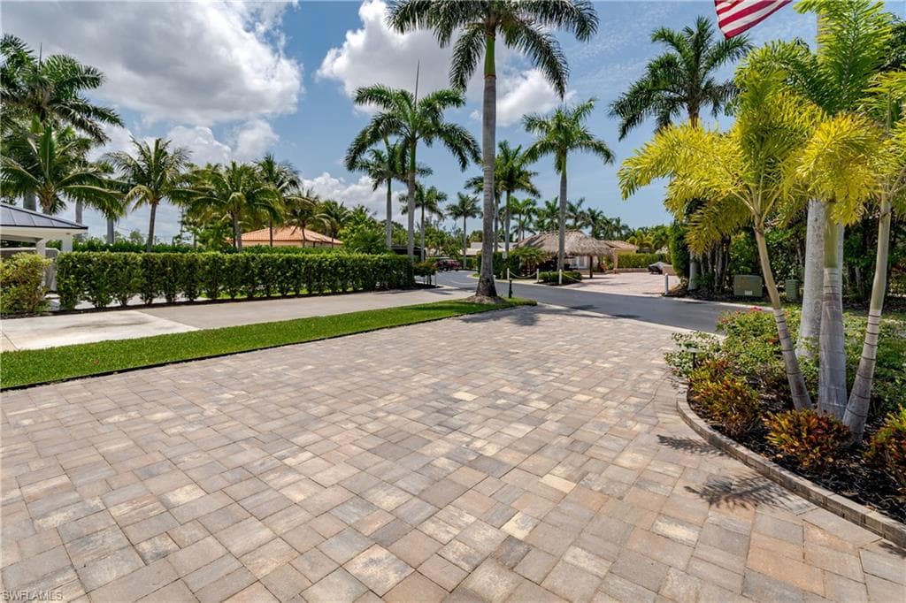 13615 Snook CIR-31
