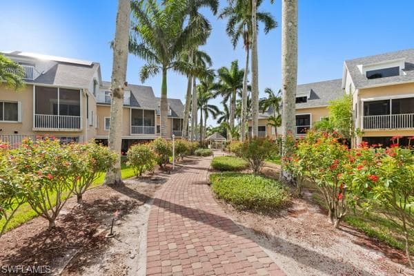 819 James ST-13