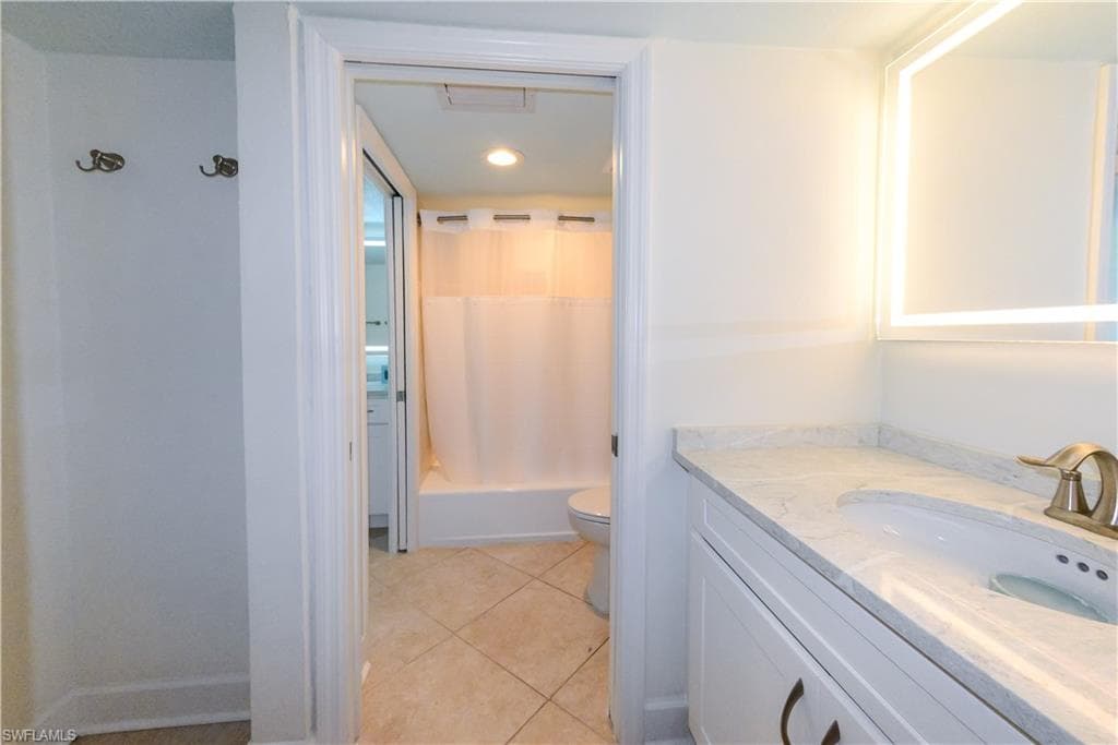 2255 W Gulf DR 140-11