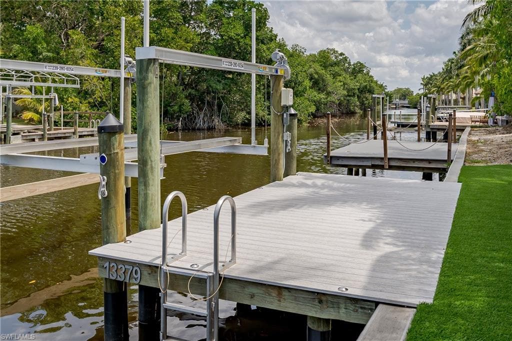 13379 Snook CIR-24