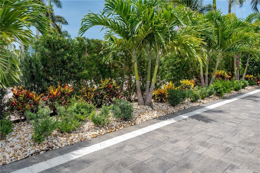 13379 Snook CIR-18