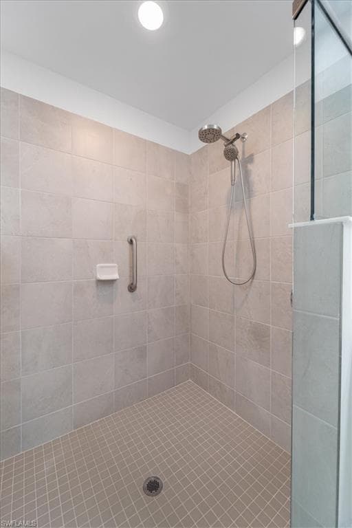 5721 Oakmont CT 9012-26