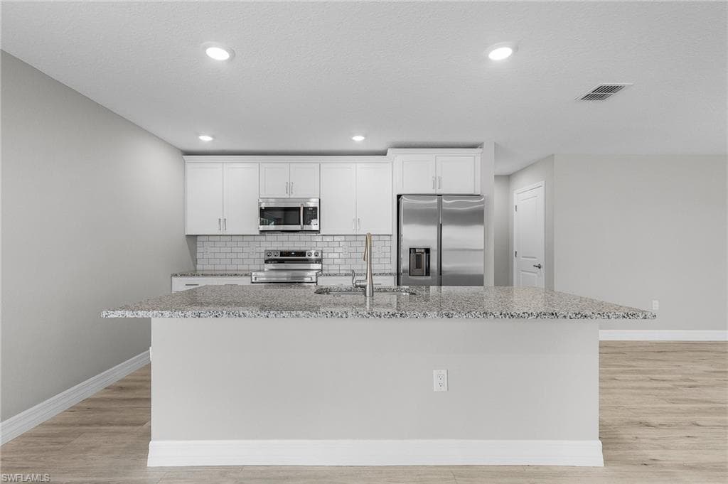 337 Woodburn DR-10