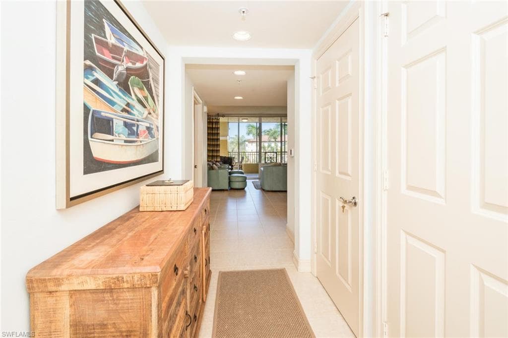2748 Tiburon BLVD E C-301-30