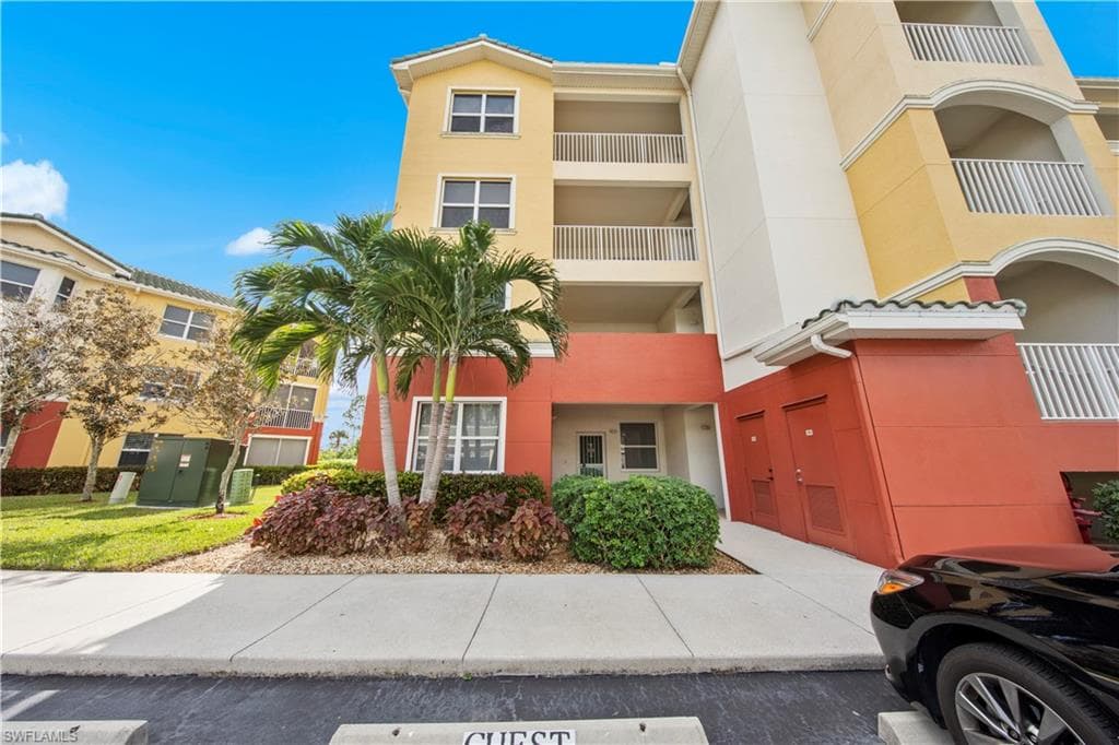 11021 Gulf Reflections DR 101-3