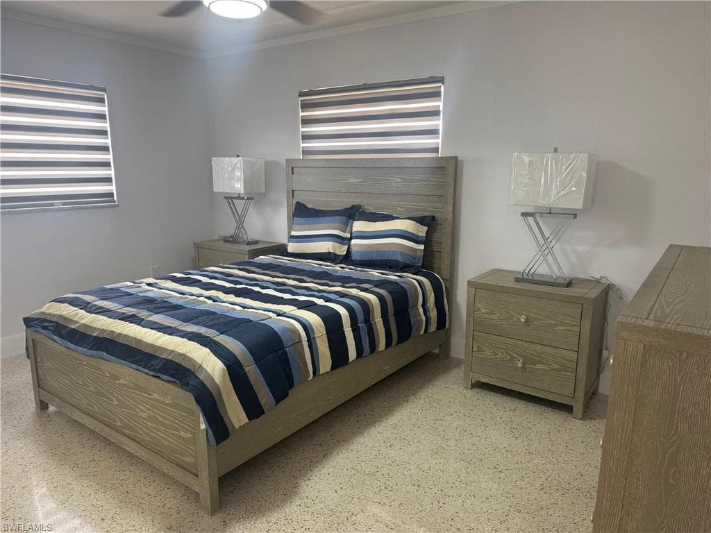 2231 Isle Of Pines AVE-16