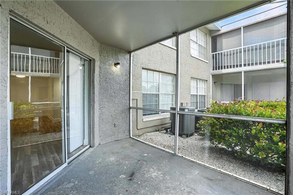 201-5 Santa Clara DR 201-22