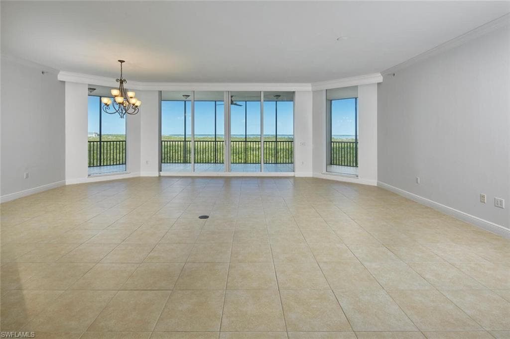 24011 Via Castella DR 2402-4