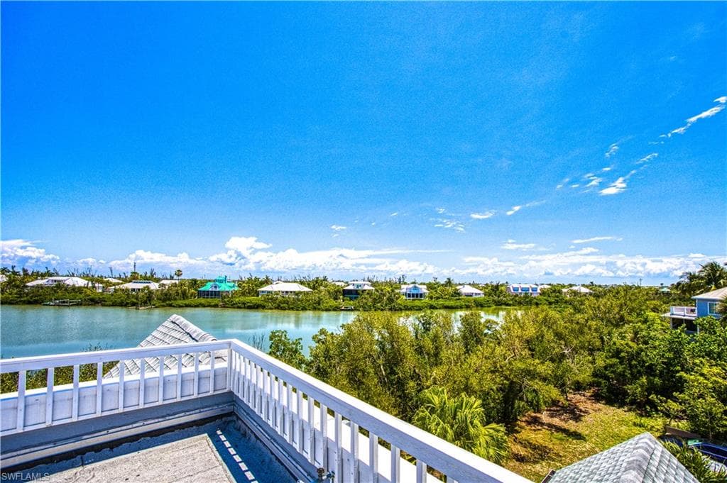 5438 Shearwater DR-27