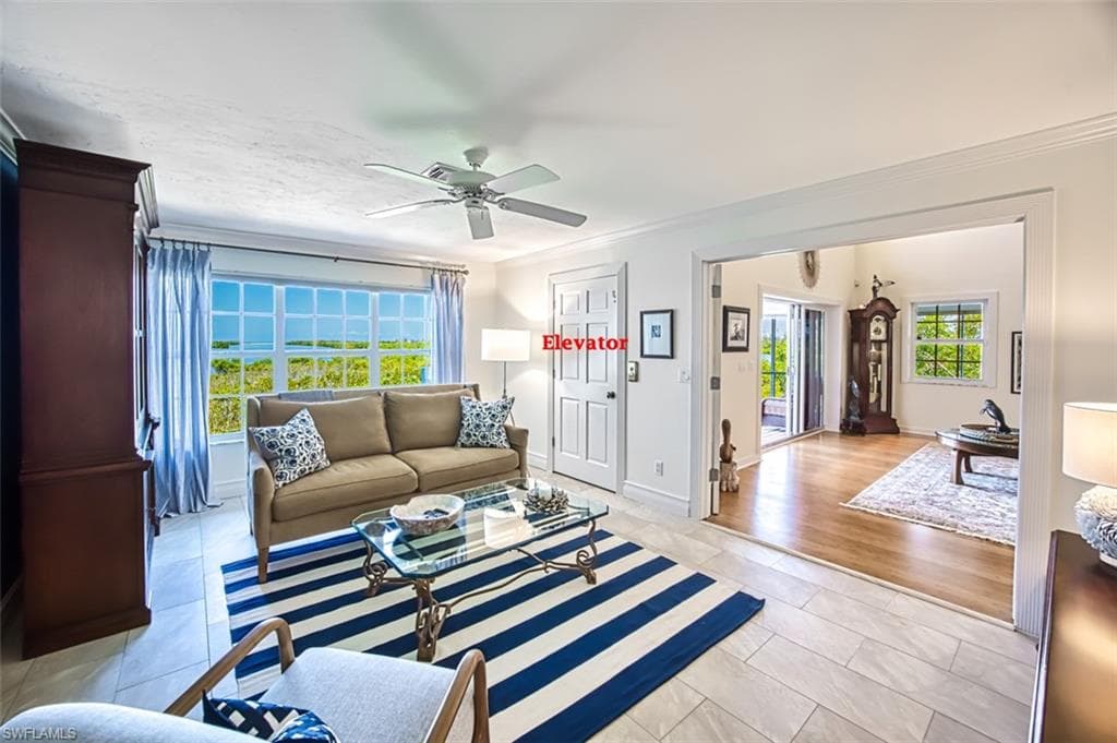 5438 Shearwater DR-12