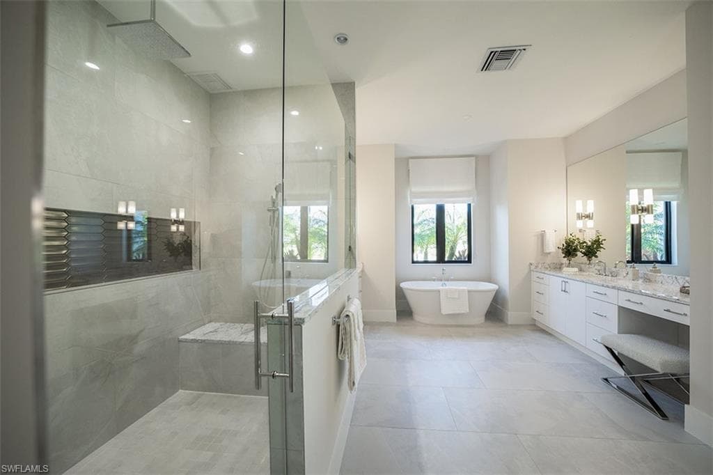 2950 Coco Lakes WAY-20