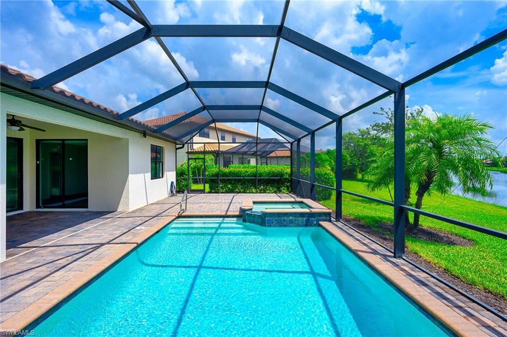 4604 Abaca CIR-24