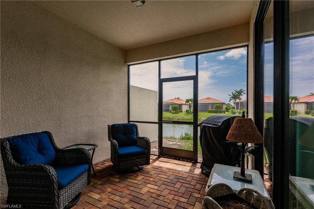 1403 Oceania DR S-27