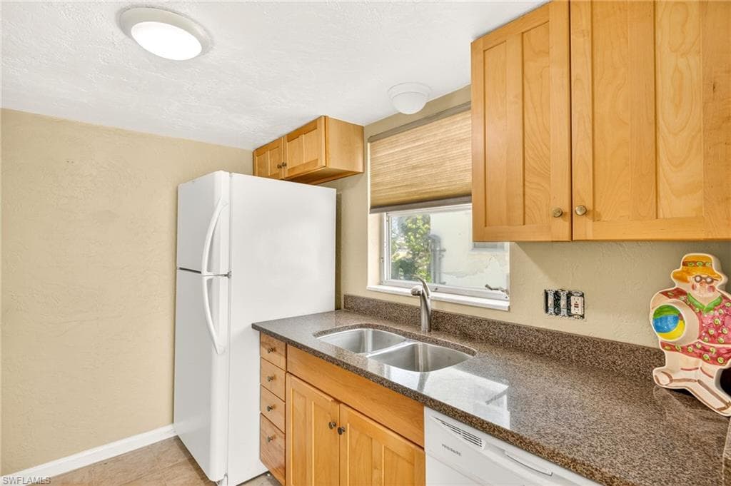 6500 Estero BLVD G204-16