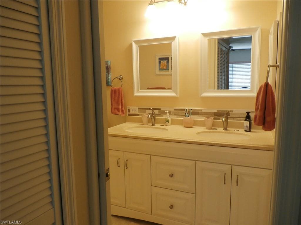 11140 Caravel CIR 109-18