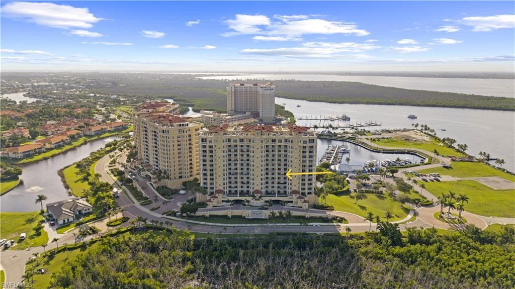 6081 Silver King BLVD 505-2