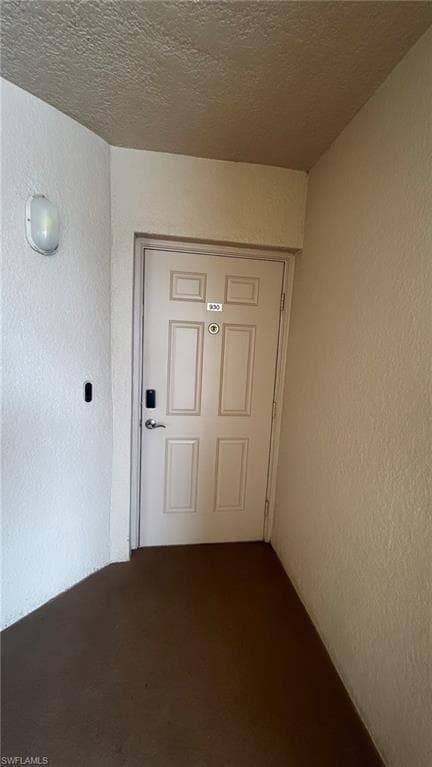 8490 Kingbird LOOP 930-2