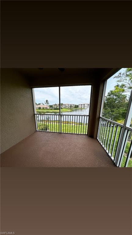 8490 Kingbird LOOP 930-22