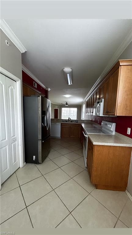 8490 Kingbird LOOP 930-7