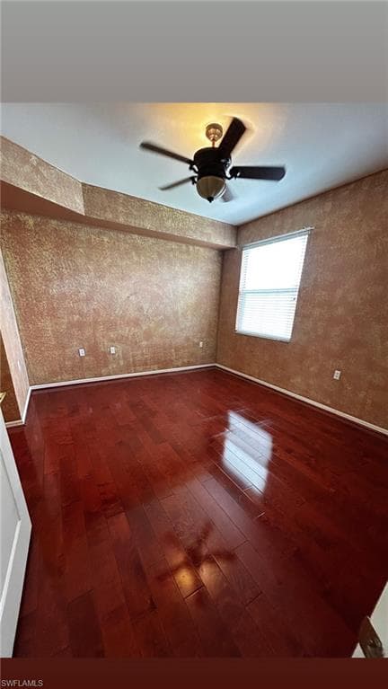 8490 Kingbird LOOP 930-19