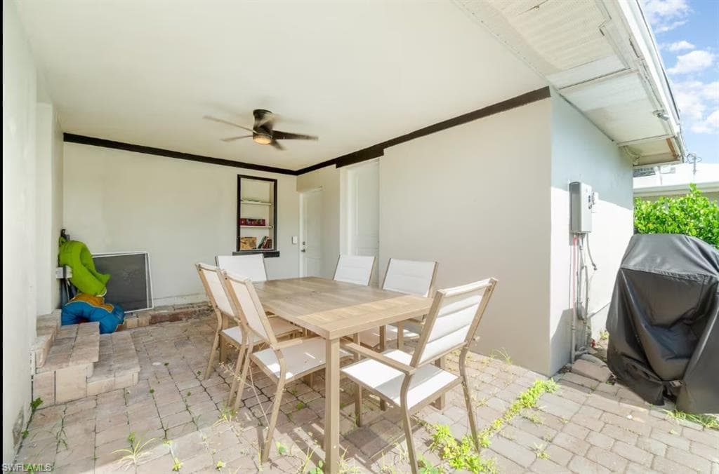 203 Kingston DR-14