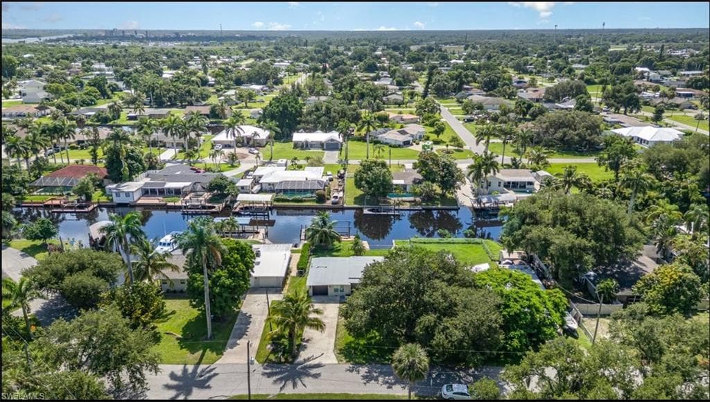 203 Kingston DR-25