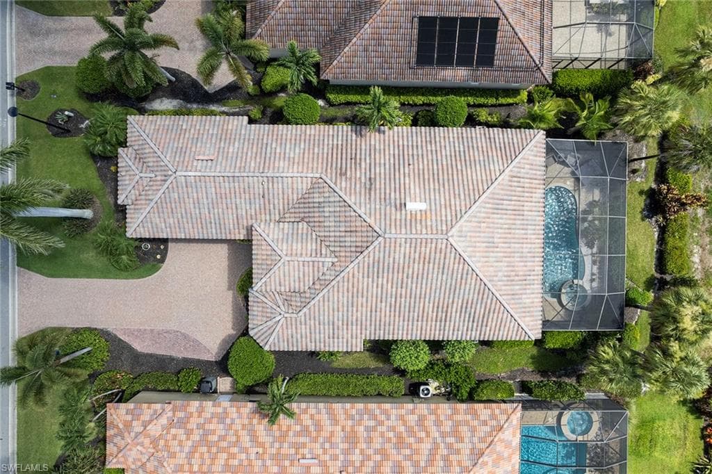 12471 Villagio WAY-20