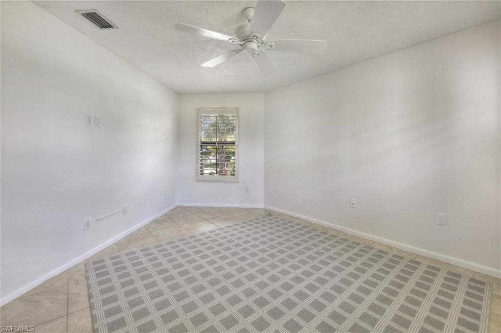 1286 Par View DR-44