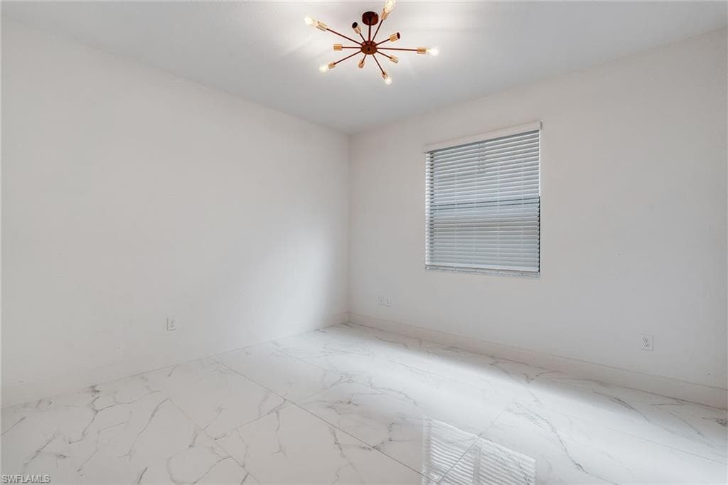 11604 Meadowrun CIR-31