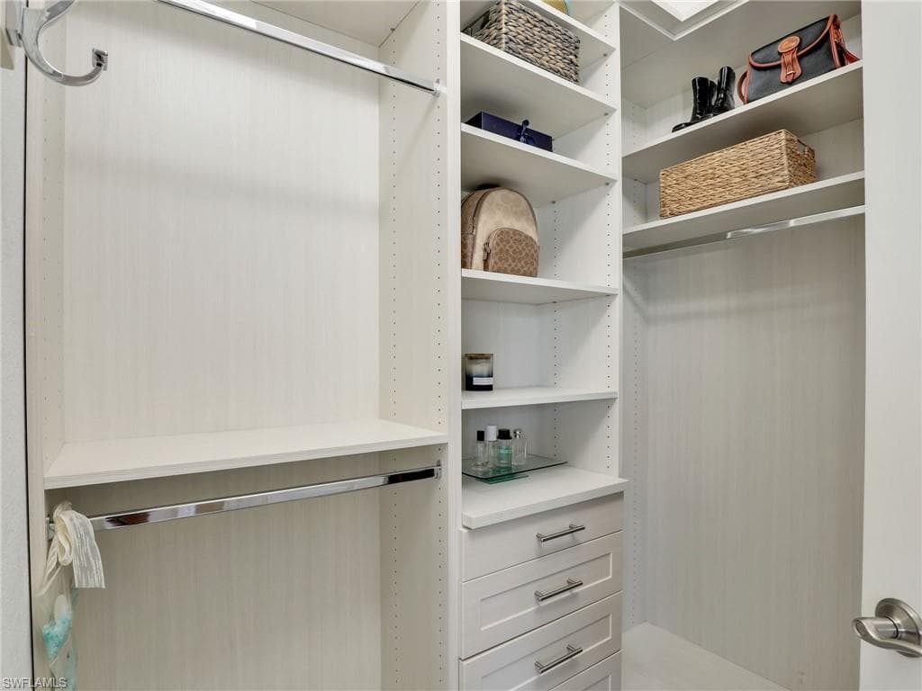 17243 Hidden Estates CIR-26