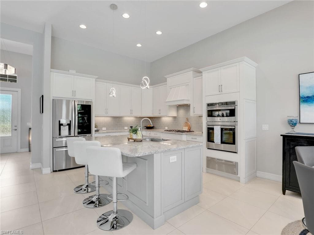 17243 Hidden Estates CIR-14